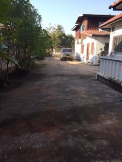 ID: 3939 - Low rate Villa with large parking space with fully furnished for rent