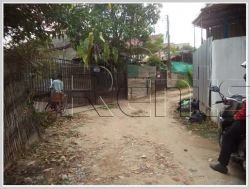 ID: 3009 - Cozy house near Sengdara fitness for rent in Saysettha District, Vientaine Capital!