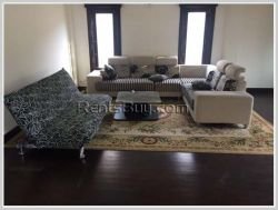 ID: 2440 - Nice house in town by pave road near Mercure hotel