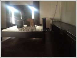 ID: 2440 - Nice house in town by pave road near Mercure hotel