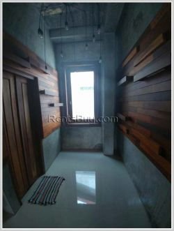 ID: 303 - House with fully furnished by pave road for rent in Sikhottabong district