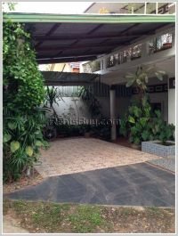 ID: 1398 - Old style house in the city for rent