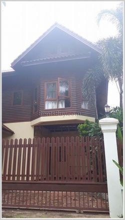 ID: 3708 - Lao style house with perfect location by Mekong River near Kong View Restaurant for rent