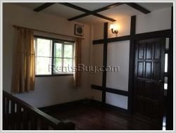 ID: 3967 - Nice house near Mercure Hotel for rent in Sikottabong District