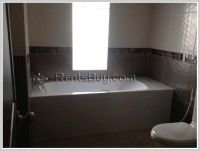 ID: 2006 - Haft luxury house in city center by good access