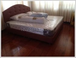 ID: 3049 - Nice house near VIS for rent in Sisattanak district.