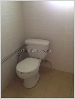 ID: 3049 - Nice house near VIS for rent in Sisattanak district.