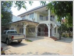 ID: 3163 - The classic house with large garden and fully furnished in town by good access for rent