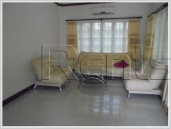 ID: 3163 - The classic house with large garden and fully furnished in town by good access for rent