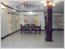 ID: 3163 - The classic house with large garden and fully furnished in town by good access for rent