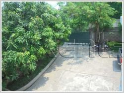 ID: 3163 - The classic house with large garden and fully furnished in town by good access for rent