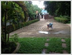 ID: 2390 - Luxury Lao style house near VIS