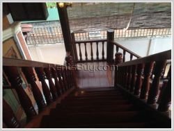 ID: 2390 - Luxury Lao style house near VIS