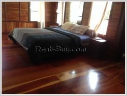 ID: 2390 - Luxury Lao style house near VIS