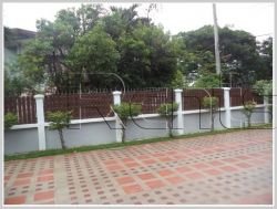 ID: 3230 - Beautiful house with fully furnished and large parking for rent