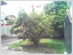 ID: 2394 - Lao style house near Australian embassy