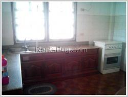 ID: 2394 - Lao style house near Australian embassy