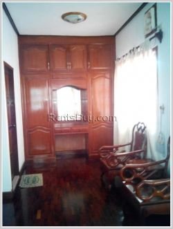 ID: 2394 - Lao style house near Australian embassy