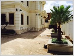 ID: 3261 - The elegantly house with fully furnished near Fitness center and Joma (Phonthan) for rent