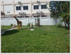 ID: 3157 - Private house close to Phanyathip for rent next to concrete road