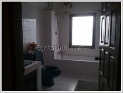 ID: 1852 - Modern house in 103 hospital zone