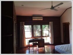 ID: 3425 - Lao style house for rent near faculty of law and political area.
