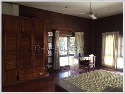 ID: 3425 - Lao style house for rent near faculty of law and political area.