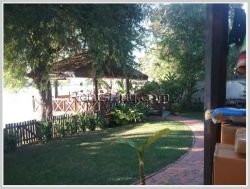 ID: 753 - Lao style house near Mekong