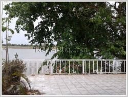 ID: 793 - Big house by Mekong River for rent in Clock Tower area