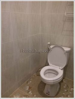 ID: 125 - Pretty house with fully furnished next to concrete road for rent in diplomatic area