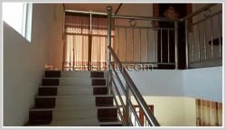 ID: 3577 - Pretty house by pave road for rent
