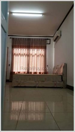 ID: 3577 - Pretty house by pave road for rent