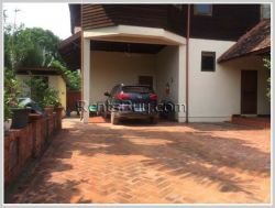 ID: 3639 - Lao style house with fully furnished and large garden for rent