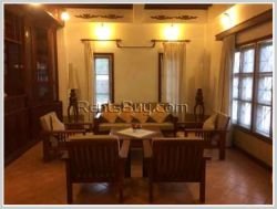 ID: 2513 - Lao style house in town by good access near Golf club