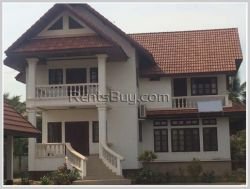 ID: 2788 - The house with large yard by the pave road comes with furniture for rent in Saysettha dis