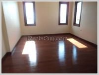 ID: 2942 - Modern house for rent in business area
