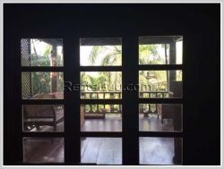 ID: 3100 - Private family living ! The house with large garden and swimming pool for rent