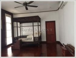 ID: 3100 - Private family living ! The house with large garden and swimming pool for rent