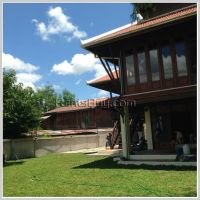 ID: 2359 - Ongoing construction Lao modern house by Mekong