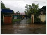 ID: 2833 - Nice house by large garden for rent