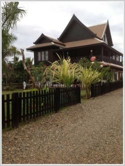 ID: 3083 - The new house with large garden and swimming pool for rent in Sisattanak district