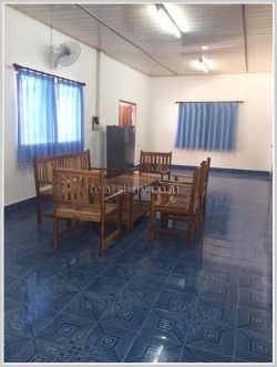 ID: 3728 - Low rental house in city with large parking for rent