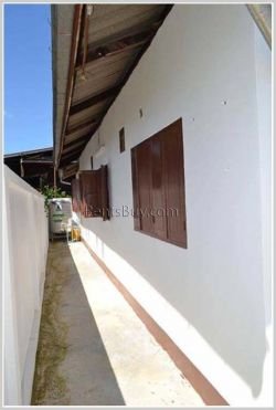 ID: 3728 - Low rental house in city with large parking for rent