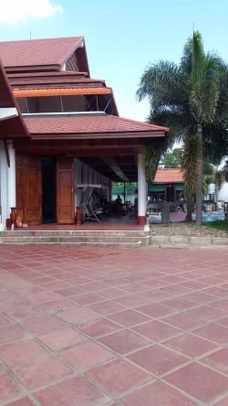 ID: 4066 - The Lao style house with swimming pool for rent in Sisattanak district