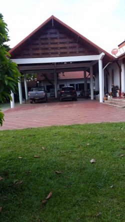 ID: 4066 - The Lao style house with swimming pool for rent in Sisattanak district