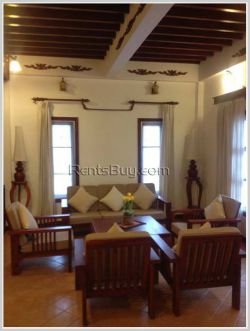 ID: 2513 - Lao style house in town by good access near Golf club