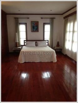 ID: 2513 - Lao style house in town by good access near Golf club