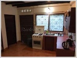 ID: 1143 - Lao style house in quiet area by good access