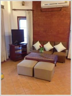 ID: 2513 - Lao style house in town by good access near Golf club