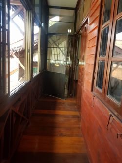 ID: 4605-Lao contemporary house near Panyathip International School for rent